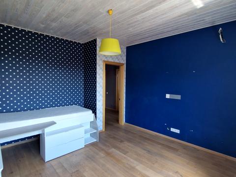 дом по адресу Будівельників вул., 4