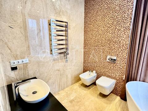 квартира по адресу Андрея Верхогляда ул. (Михайла Драгомирова), 17