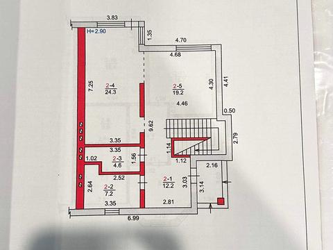 дом по адресу Будівельників вул., 4