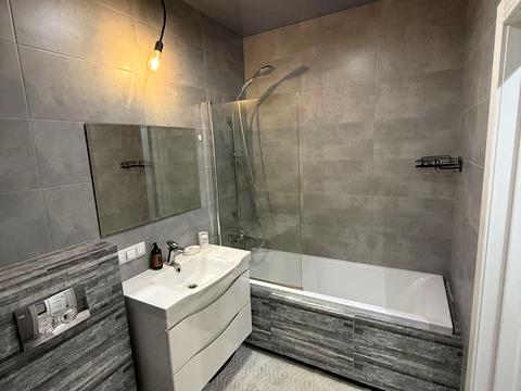 квартира за адресою Володимира Івасюка просп. (Героїв Сталінграду), 2-Д