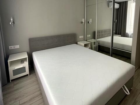 квартира по адресу Князя Романа Мстиславича ул. (Генерала Жмаченка), 28-А