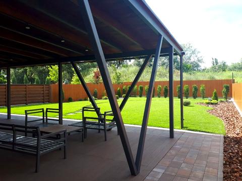 будинок за адресою Лютнева вул.