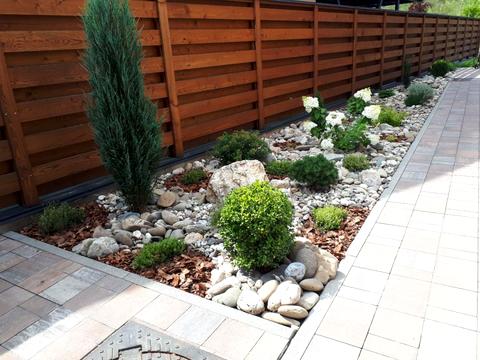 будинок за адресою Лютнева вул.