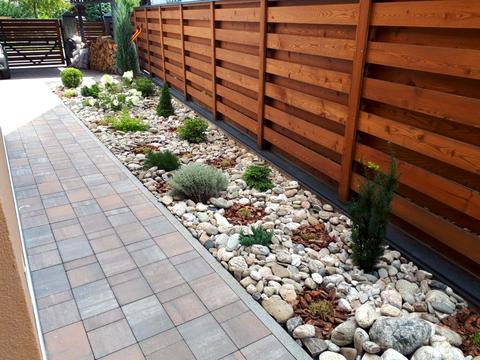 будинок за адресою Лютнева вул.