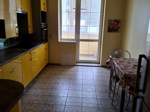 квартира за адресою Винна Гора вул., 8-В