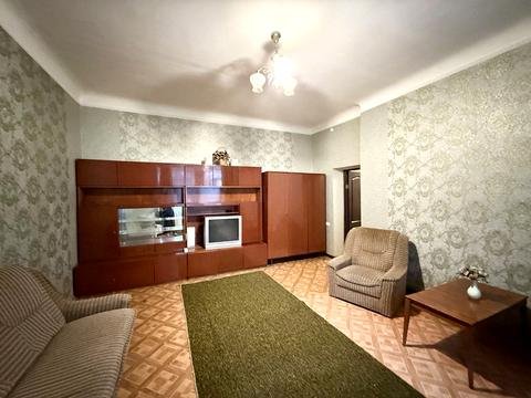 квартира за адресою Покровська вул. (Жовтнева), 24