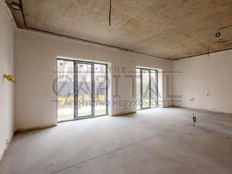 будинок за адресою вул. Валерия Лобановского