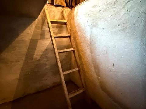 комерційна за адресою Західно-Окружна вул., 1