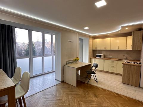 квартира за адресою Кловський узвіз (Кловський), 20