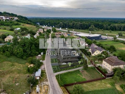 будинок за адресою Ватутіна пров., 1а