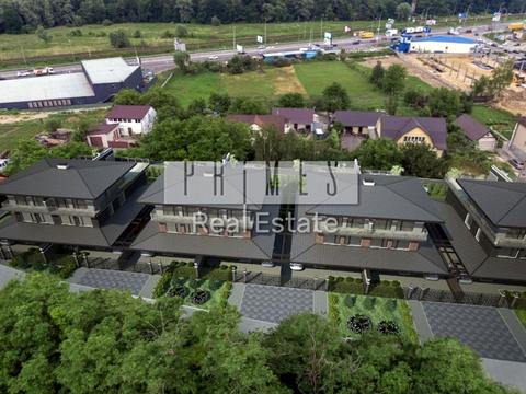 будинок за адресою Ватутіна пров., 1а