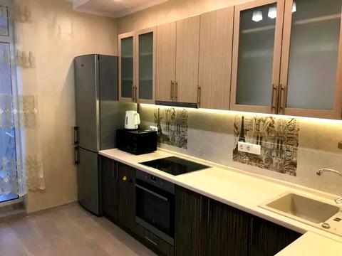 квартира за адресою Регенераторна вул., 4 к11