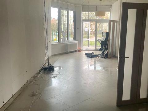 комерційна за адресою Джорджа Вашингтона вул. (Батальна), 6а