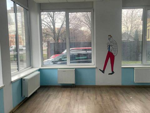 комерційна за адресою Джорджа Вашингтона вул. (Батальна), 6а