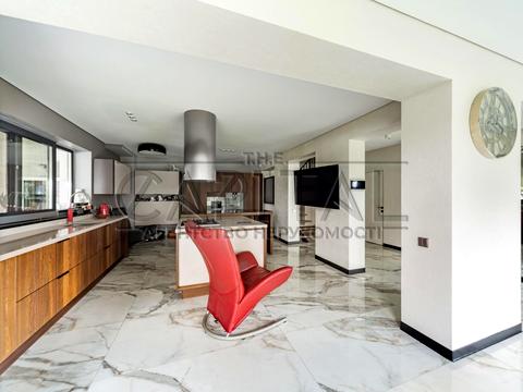 будинок за адресою Озерна вул.