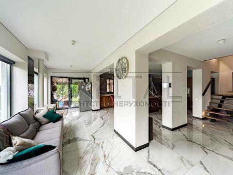 будинок за адресою Озерна вул.