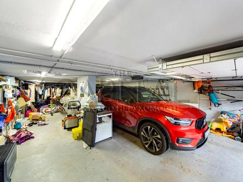 будинок за адресою Озерна вул.