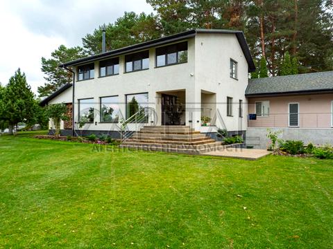 будинок за адресою Озерна вул.