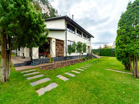 будинок за адресою Озерна вул.