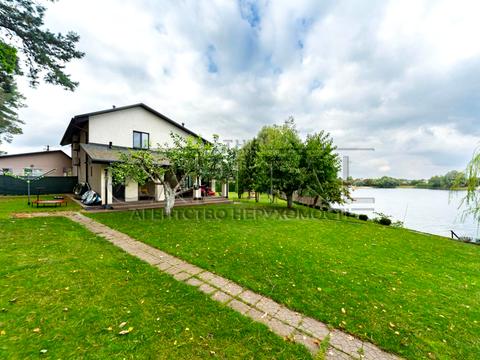 будинок за адресою Озерна вул.