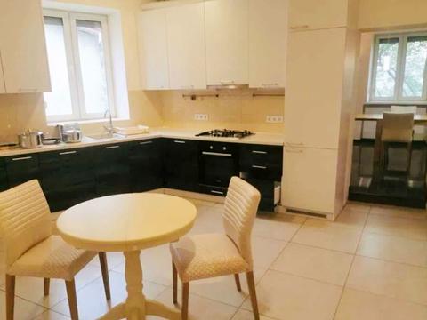 квартира за адресою Ярославів Вал вул., 11