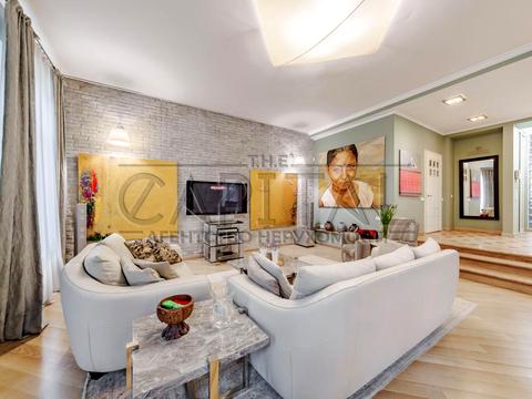 будинок за адресою Соборна вул. ()