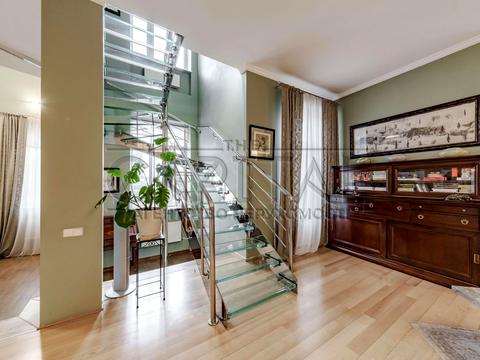 будинок за адресою Соборна вул. ()