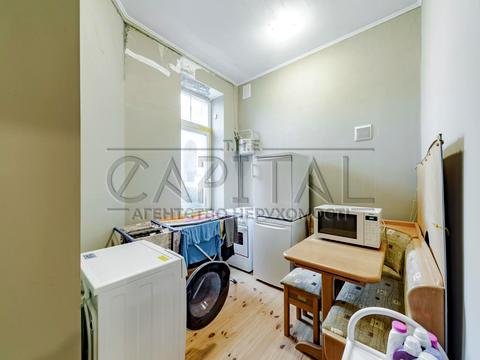 будинок за адресою Соборна вул. ()