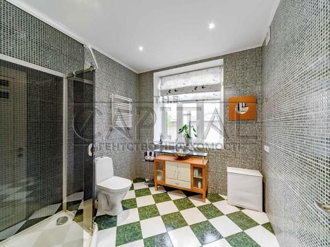 будинок за адресою Соборна вул. ()