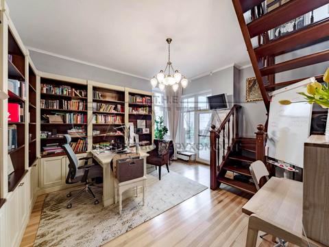 будинок за адресою Соборна вул. ()