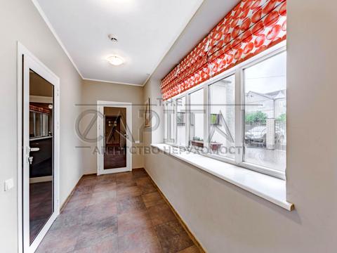 будинок за адресою Соборна вул. ()