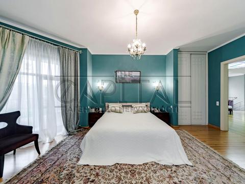 будинок за адресою Соборна вул. ()