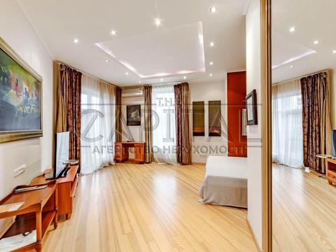 будинок за адресою Соборна вул. ()