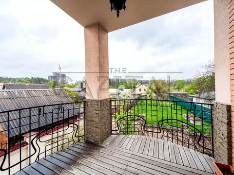 будинок за адресою Соборна вул. ()