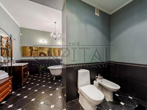 будинок за адресою Соборна вул. ()