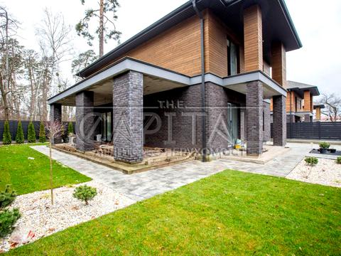 будинок за адресою Валерія Лобановського вул.