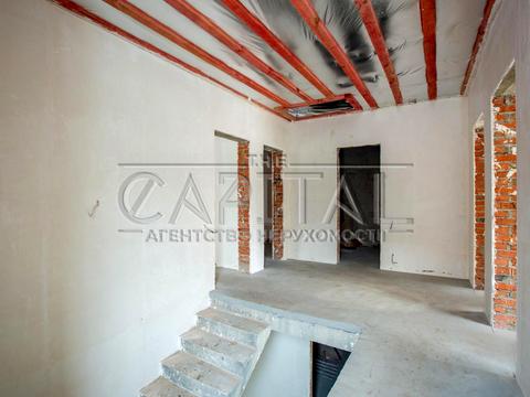 будинок за адресою Валерія Лобановського вул.