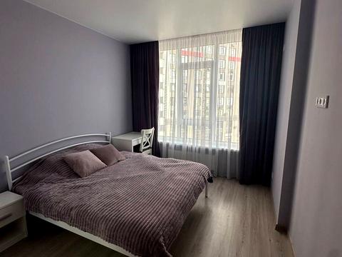 квартира за адресою Любомира Гузара просп. (Космонавта Комарова), 13