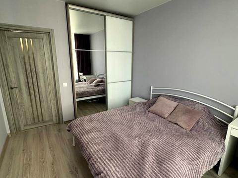 квартира за адресою Любомира Гузара просп. (Космонавта Комарова), 13