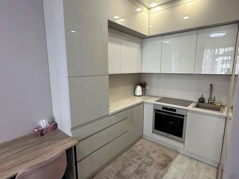 квартира за адресою Любомира Гузара просп. (Космонавта Комарова), 13