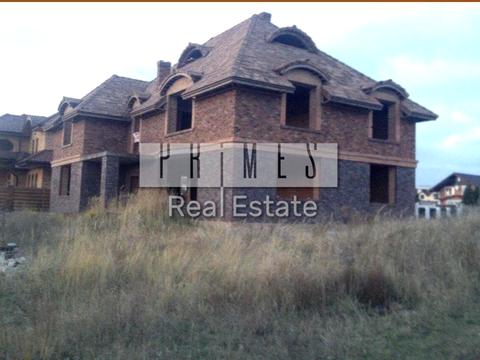 будинок за адресою с. Лісники, Стежки вул.