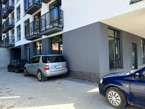 комерційна за адресою Широка вул., 22-В