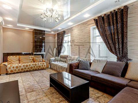 будинок за адресою вул. Звенигородська