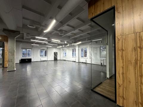 коммерческая по адресу Князей Острожских ул. (Московська), 23