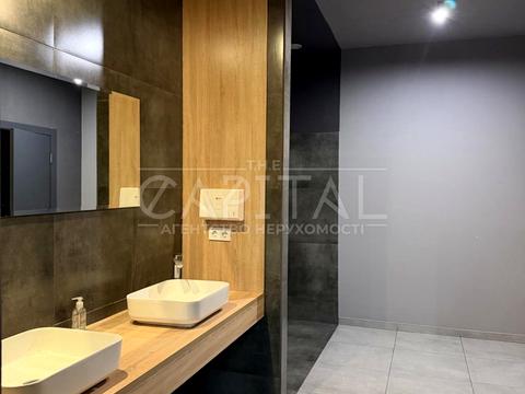 коммерческая по адресу Князей Острожских ул. (Московська), 23