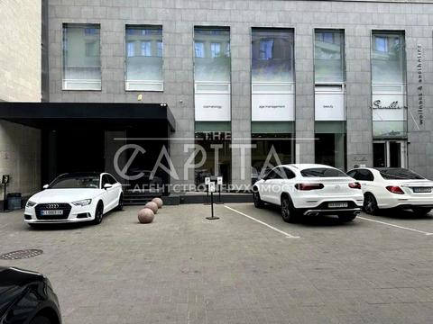 коммерческая по адресу Князей Острожских ул. (Московська), 23