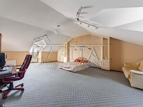 дом по адресу київська, 33