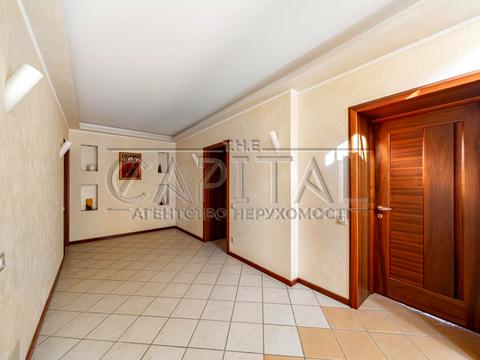 дом по адресу київська, 33