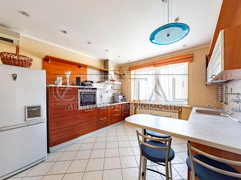 дом по адресу київська, 33