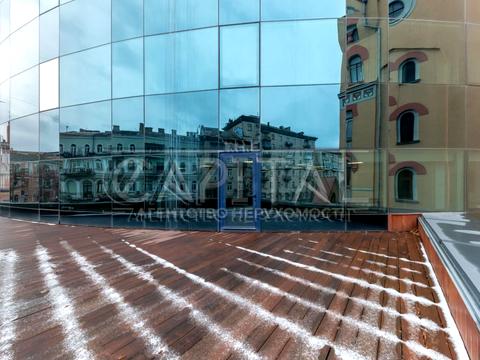 коммерческая по адресу Владимирская ул., 4